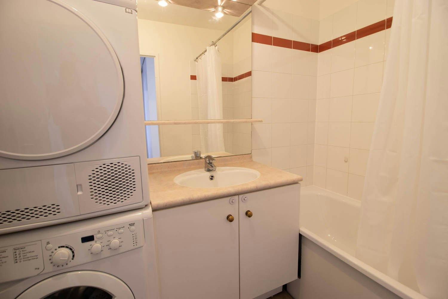 Apartment Saint-Denis, 90m² — photo 22