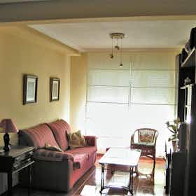 Отдельная комната сдается в аренду за 298 € в месяц в Gijón, Avenida Portugal