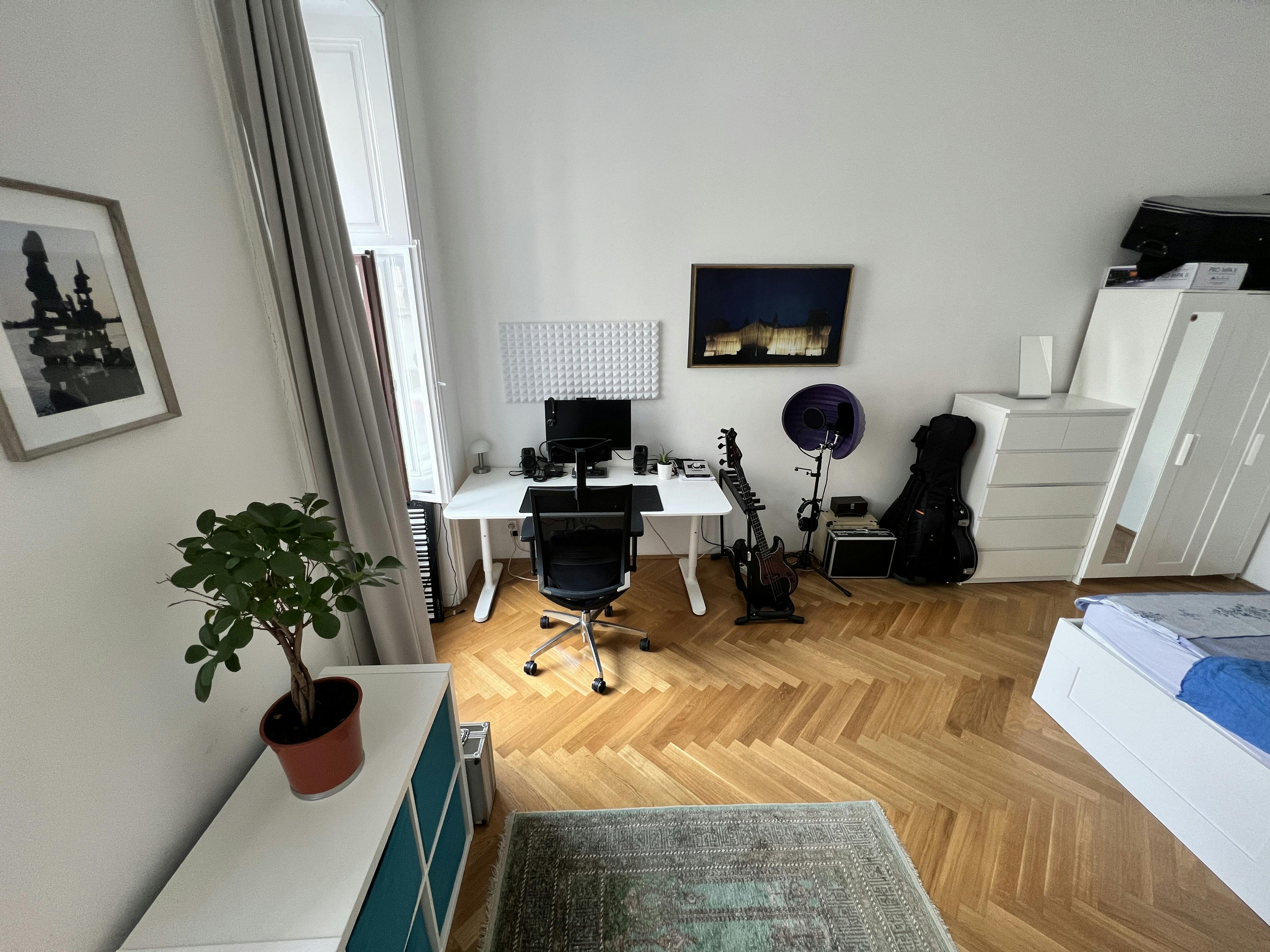 preview gallery tile