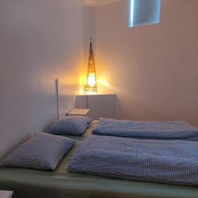 Private room for rent for €2,500 per month in Reykjavík, Skógarhlíð