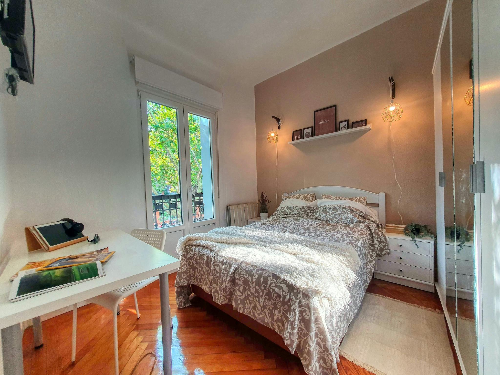 Calle del Príncipe de Vergara, Madrid preview