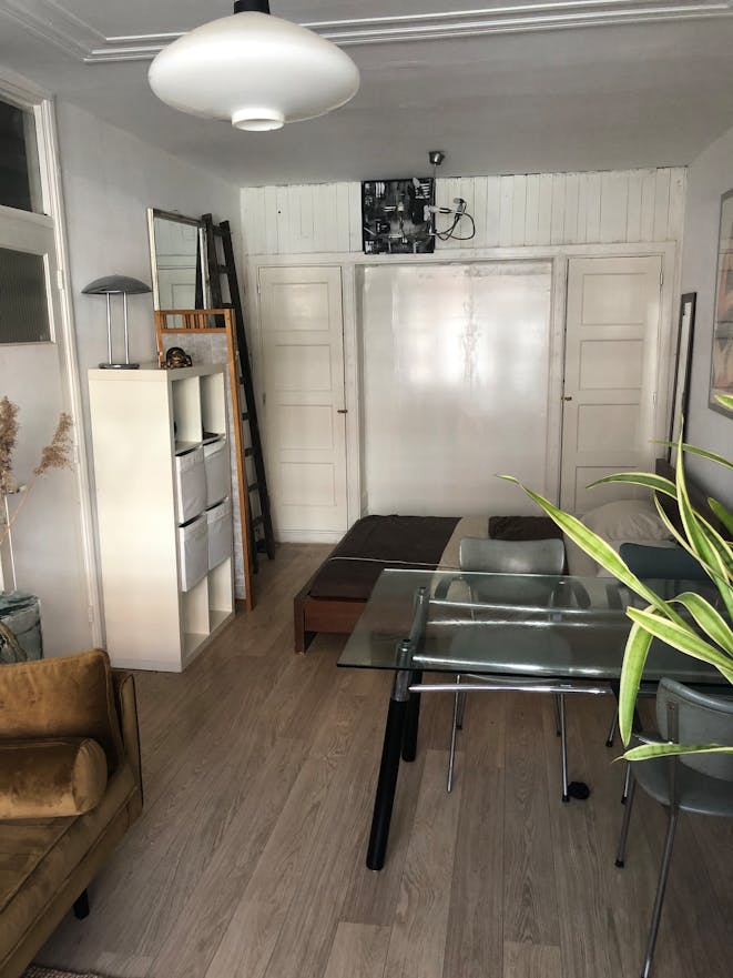 View photo 1/5 of studio in Rotterdam