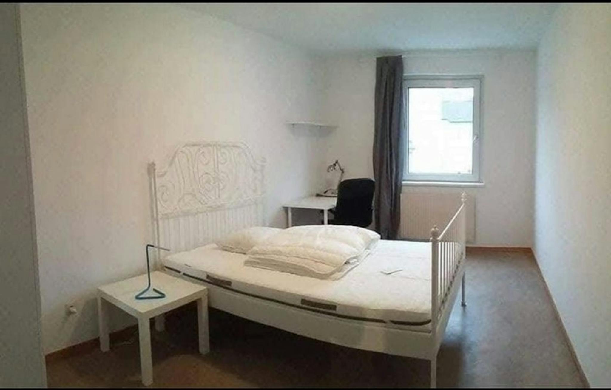 Herzgasse, Vienna preview