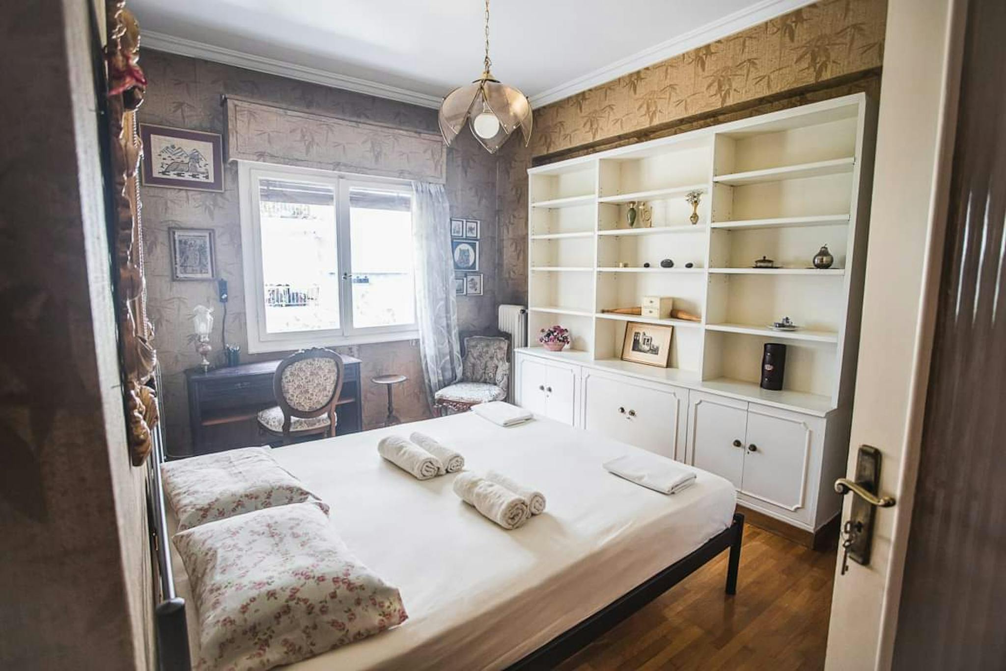 Aristotelous, Athens preview