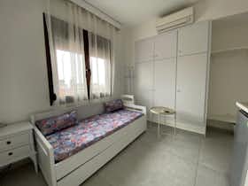 Mieszkanie do wynajęcia za 650 € miesięcznie w mieście Thessaloníki, Kleious