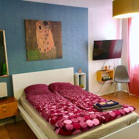 Studio for rent for €995 per month in Vienna, Tichtelgasse