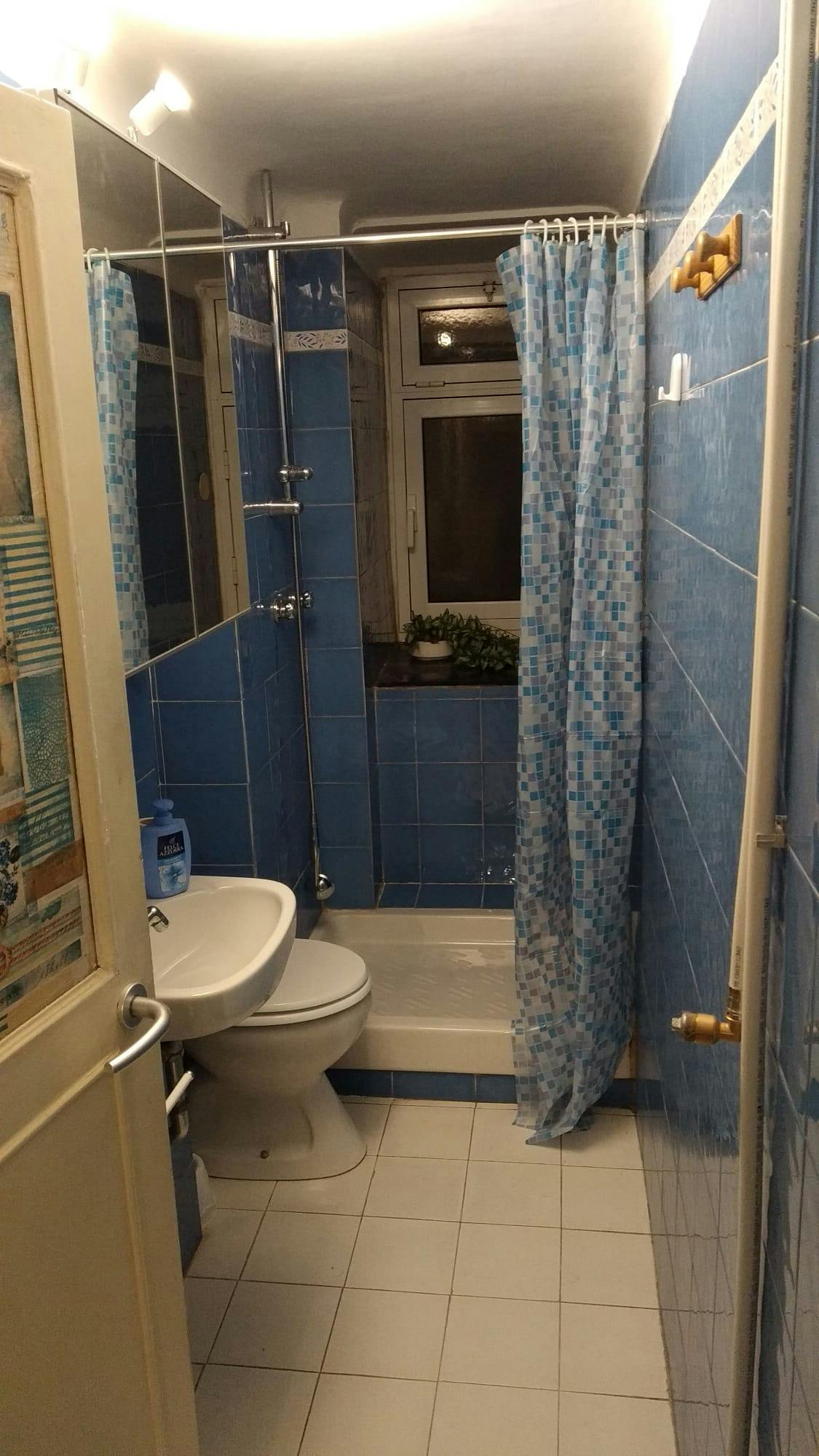 Single room Genoa, 1 bed, 13m² — photo 5