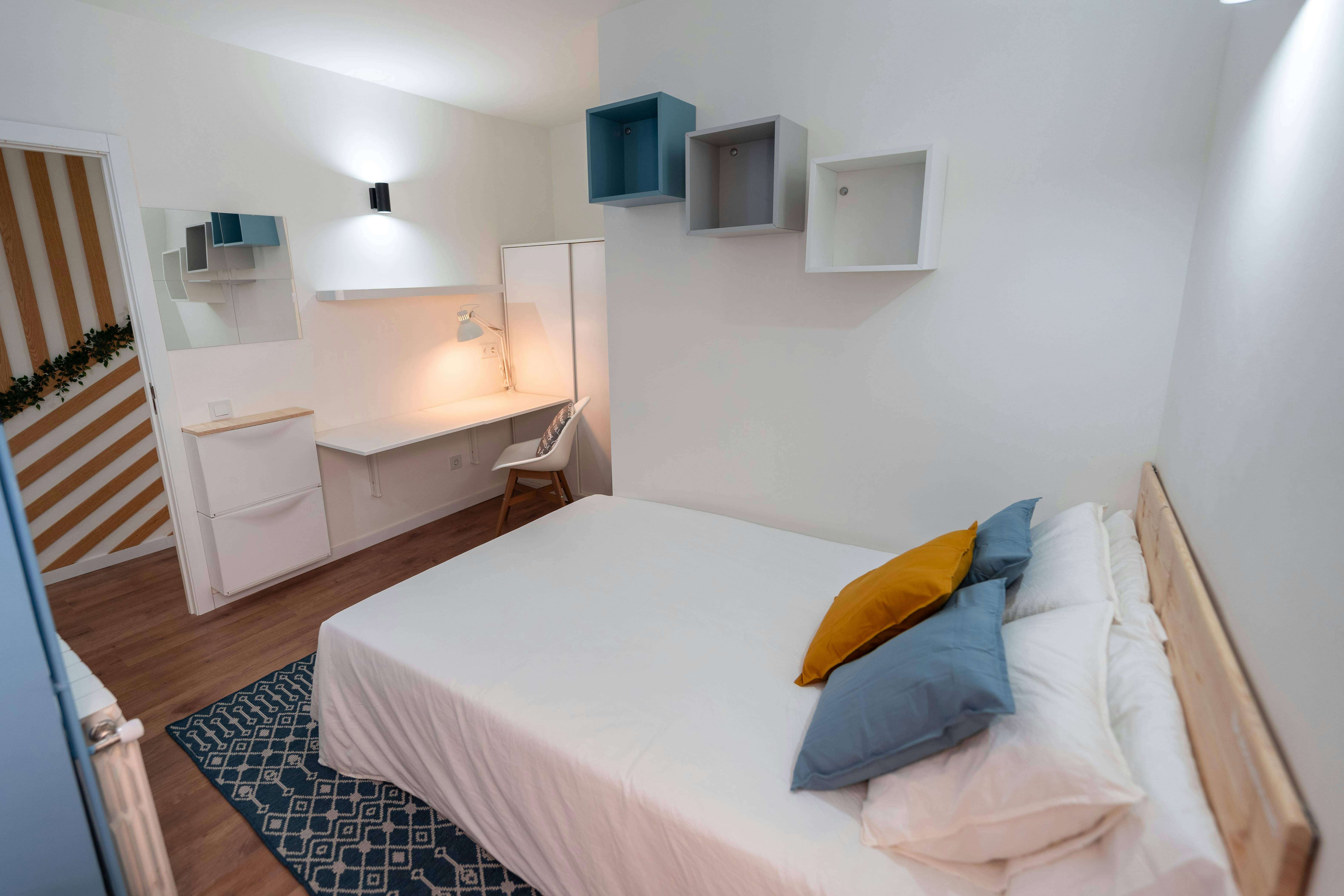 Ronda de Sant Pere, Barcelona preview