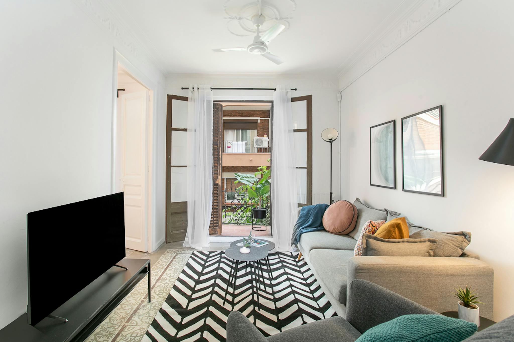 Carrer de l'Olivera, Barcelona preview