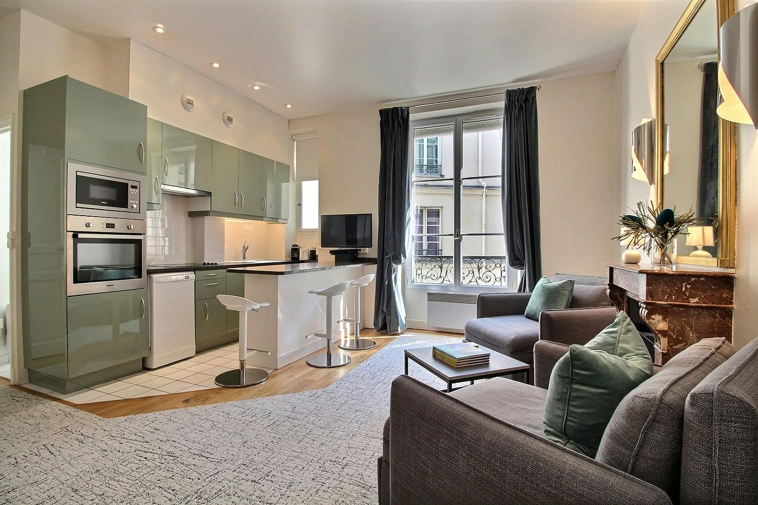 Apartment For Rent In Paris, Avenue Ledru-Rollin | HousingAnywhere ...