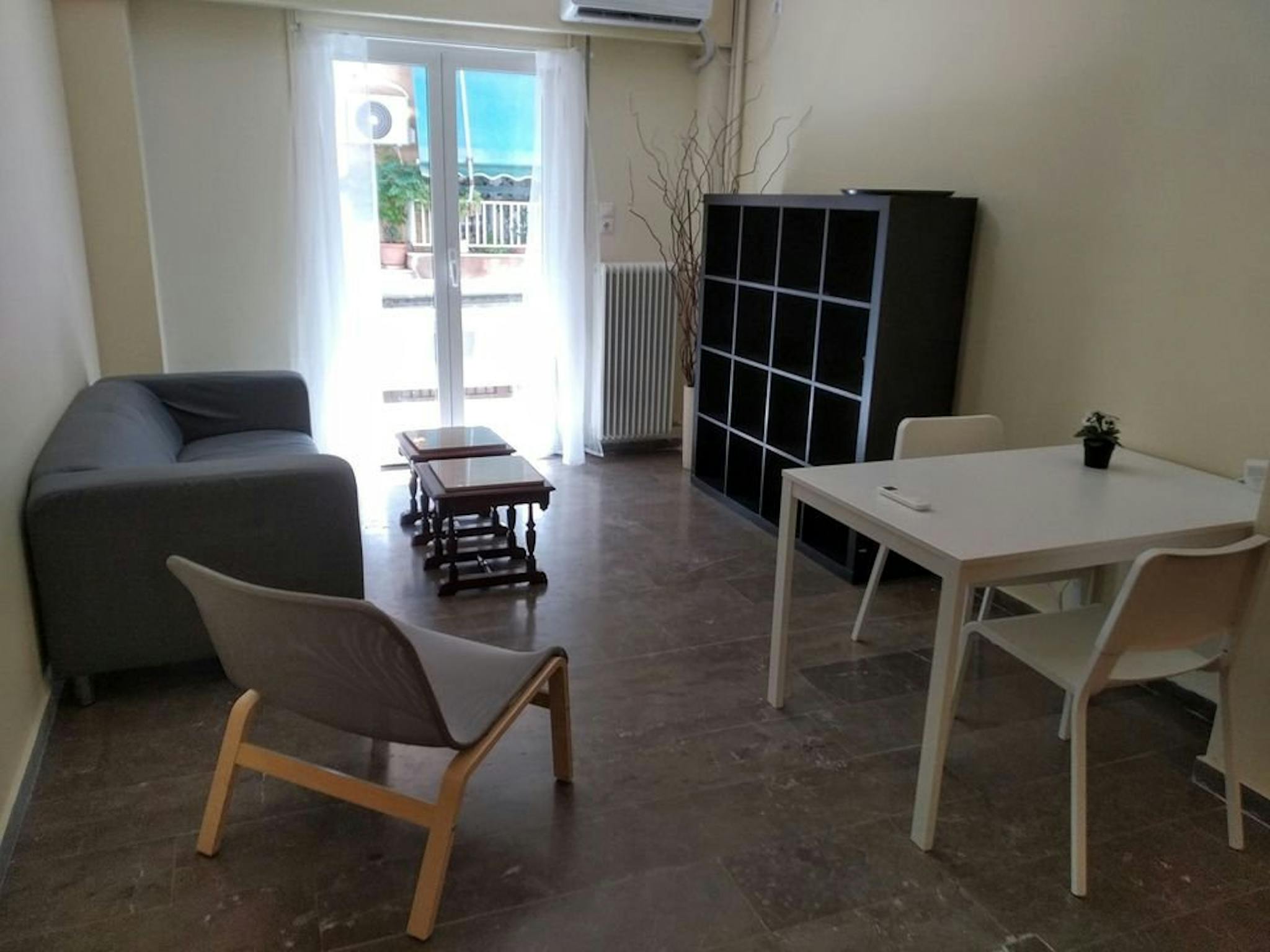 Mavromichali, Athens preview
