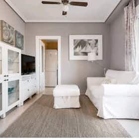 Apartment for rent for €800 per month in Denia, Carretera de les Marines a Dénia