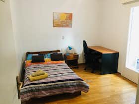 Private room for rent for €350 per month in Athens, Boukouvala