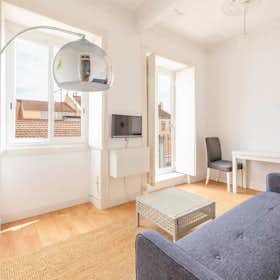 Apartment for rent for €3,000 per month in Lisbon, Rua da Indústria