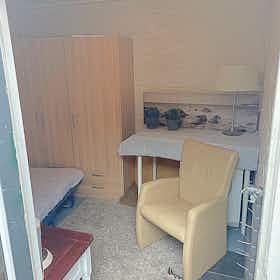 私人房间 正在以 €595 的月租出租，其位于 Hengelo, Koekoekweg