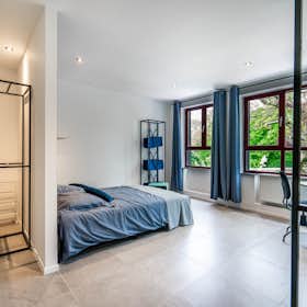 Дом сдается в аренду за 700 € в месяц в Charleroi, Rue d'Assaut