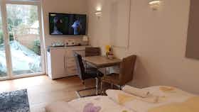 Wohnung zu mieten für 1.550 € pro Monat in Bergisch Gladbach, Dolmanstraße