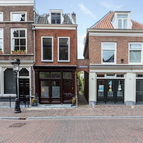 House for rent for €4,500 per month in Utrecht, Lange Nieuwstraat