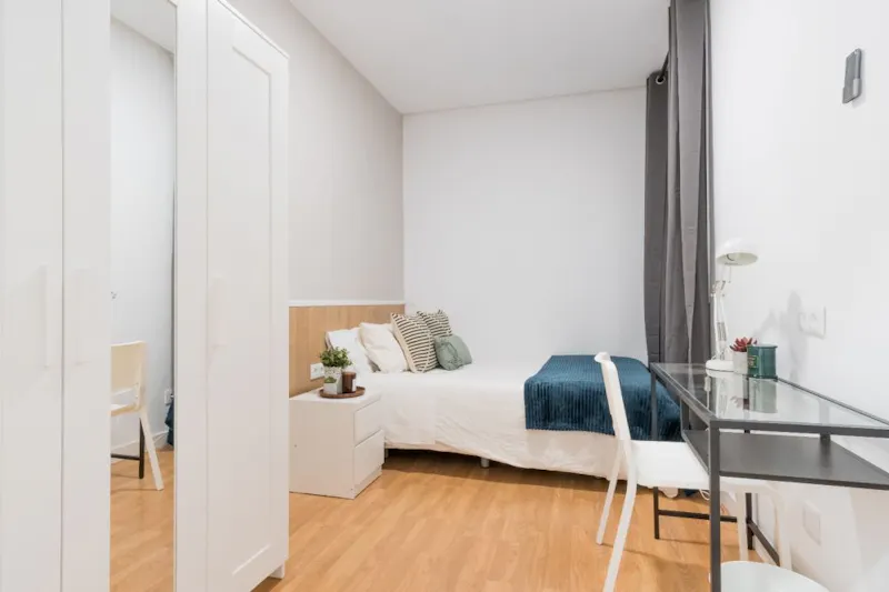 23 Alejandro González Street, Madrid - in Madrid