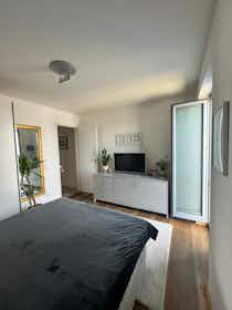 公寓 正在以 €1,490 的月租出租，其位于 Köln, Vitalisstraße