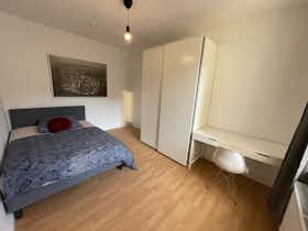 Privé kamer te huur voor € 850 per maand in Munich, Theresienstraße