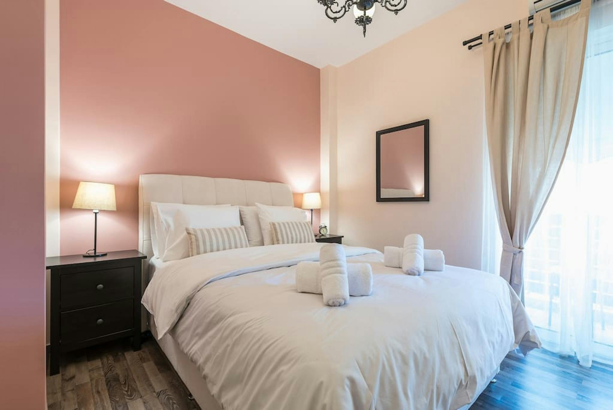 Mamouri, Athens preview