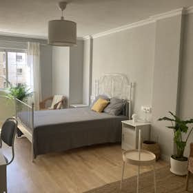 Privé kamer te huur voor € 575 per maand in Alicante, Calle Maestro Marqués
