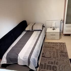 Отдельная комната сдается в аренду за 320 € в месяц в Dortmund, Tauentzienstraße