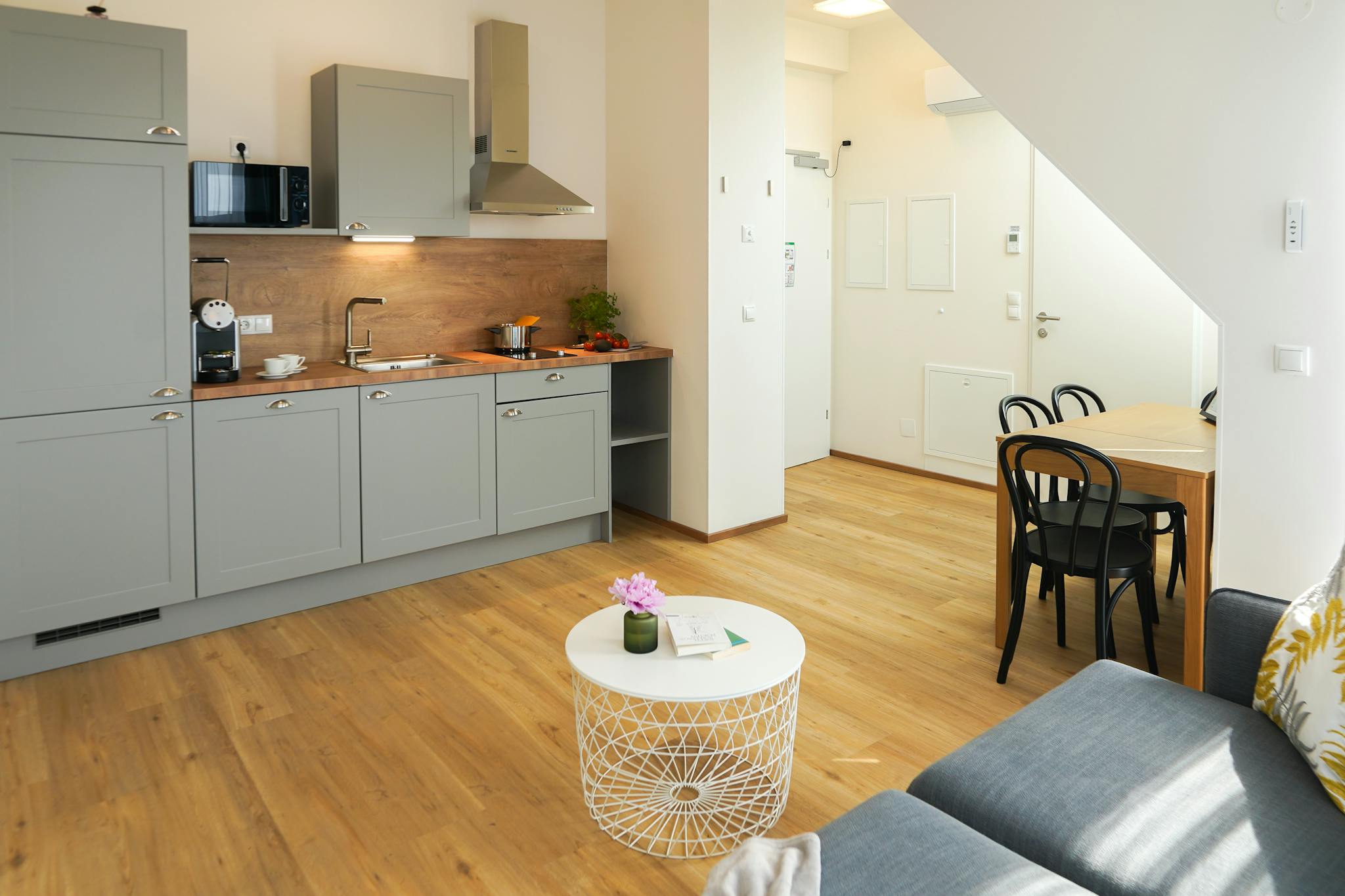 Triester Straße, Vienna preview