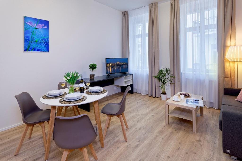 Apartment for rent for CZK 95,135 per month in Prague, Jugoslávská
