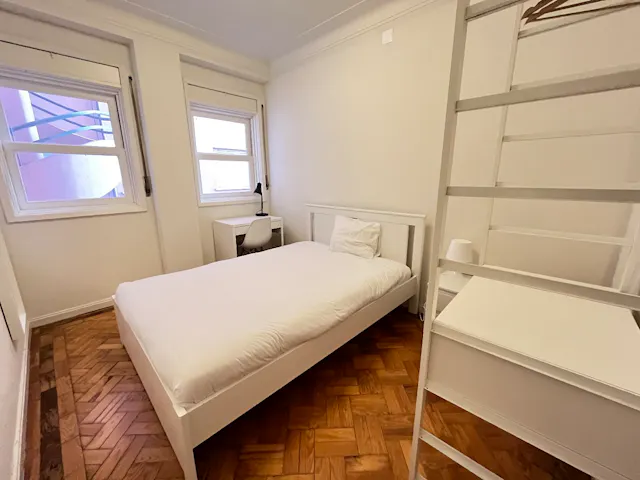 Private room in Rua de Nossa Senhora de Fátima, Porto (1216377) room image 2