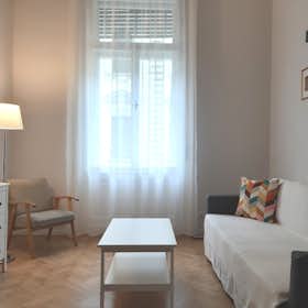 Apartment for rent for €750 per month in Budapest, Rózsa utca