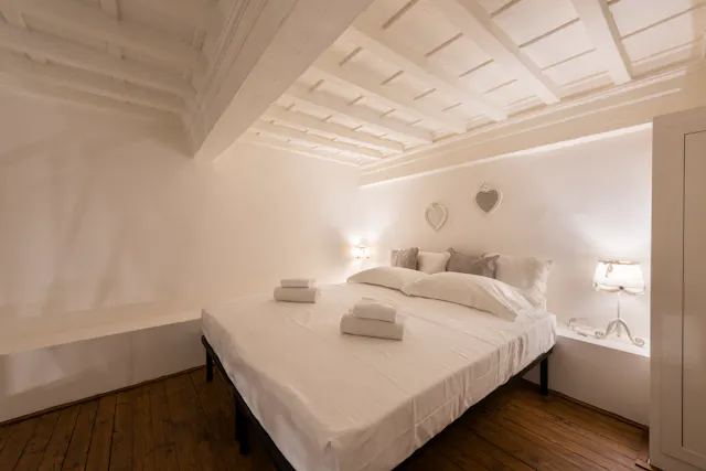 1-Bedroom Apartment in Via Toscanella, Florence (1217410) room image 40
