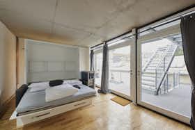 Studio for rent for €1,439 per month in Hamburg, Steilshooper Straße