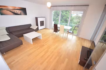 Eifelstraße, Rüsselsheim 1-Rüsselsheim-ROOM-1