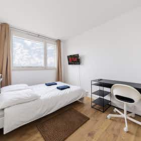 Private room for rent for €400 per month in Saint-Étienne-du-Rouvray, Rue Ernest Renan