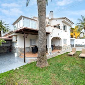 Casa in affitto a 1.630 € al mese a Cambrils, Carrer Santiago Rusiñol