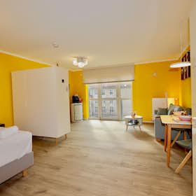 单间公寓 正在以 €1,295 的月租出租，其位于 Dresden, Mildred-Scheel-Straße