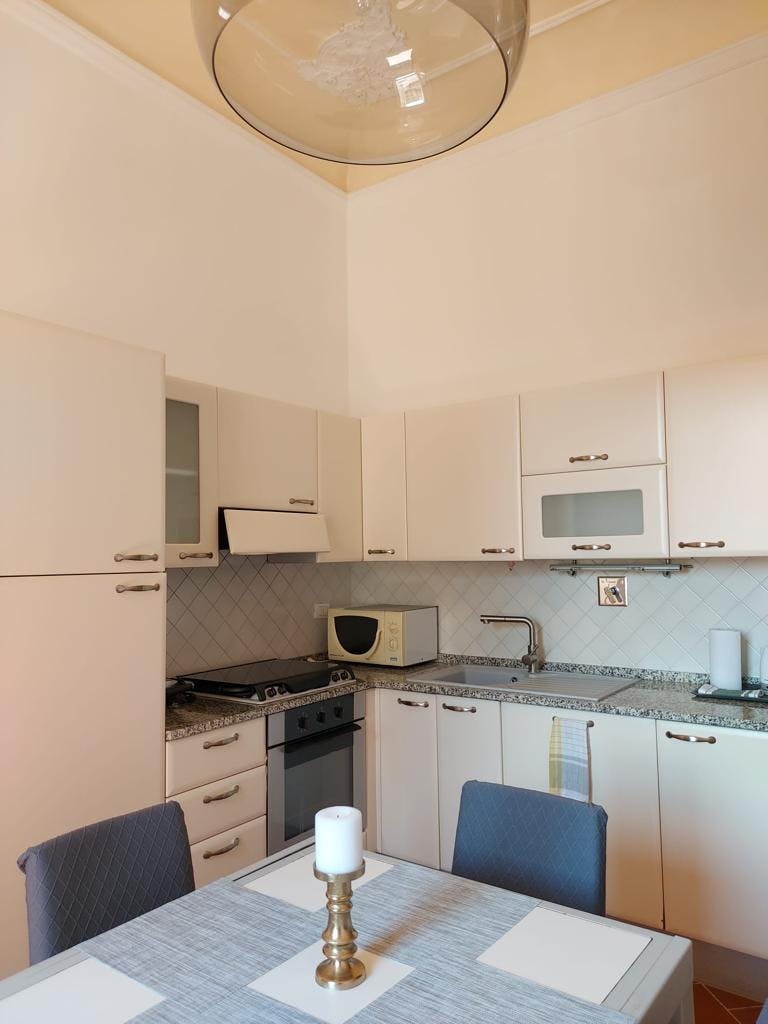 1-Bedroom Apartment in Largo Fratelli Alinari, Florence (1221068) room image 40