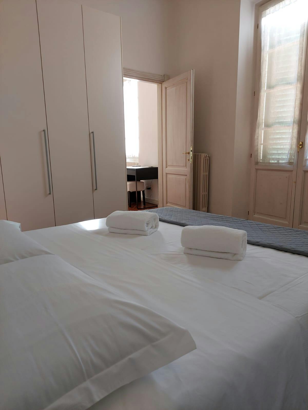 1-Bedroom Apartment in Largo Fratelli Alinari, Florence (1221068) ROOM 1