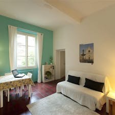 Apartment for rent for €1,200 per month in Florence, Via Sant'Antonino
