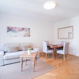 Apartment for rent for €3,000 per month in Vienna, Postgasse