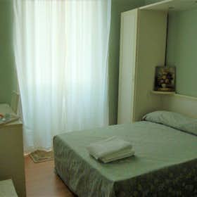 Private room for rent for €770 per month in Milan, Via Bartolomeo Eustachi