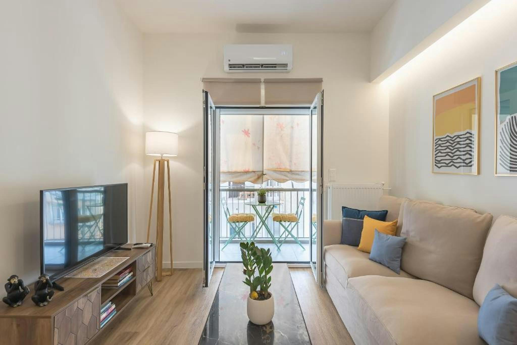 Plapouta, Athens preview
