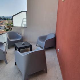 单间公寓 for rent for €963 per month in Marseille, Avenue de la Timone
