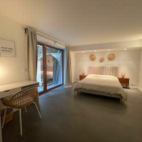Private room for rent for €700 per month in Auderghem, Avenue des Citrinelles