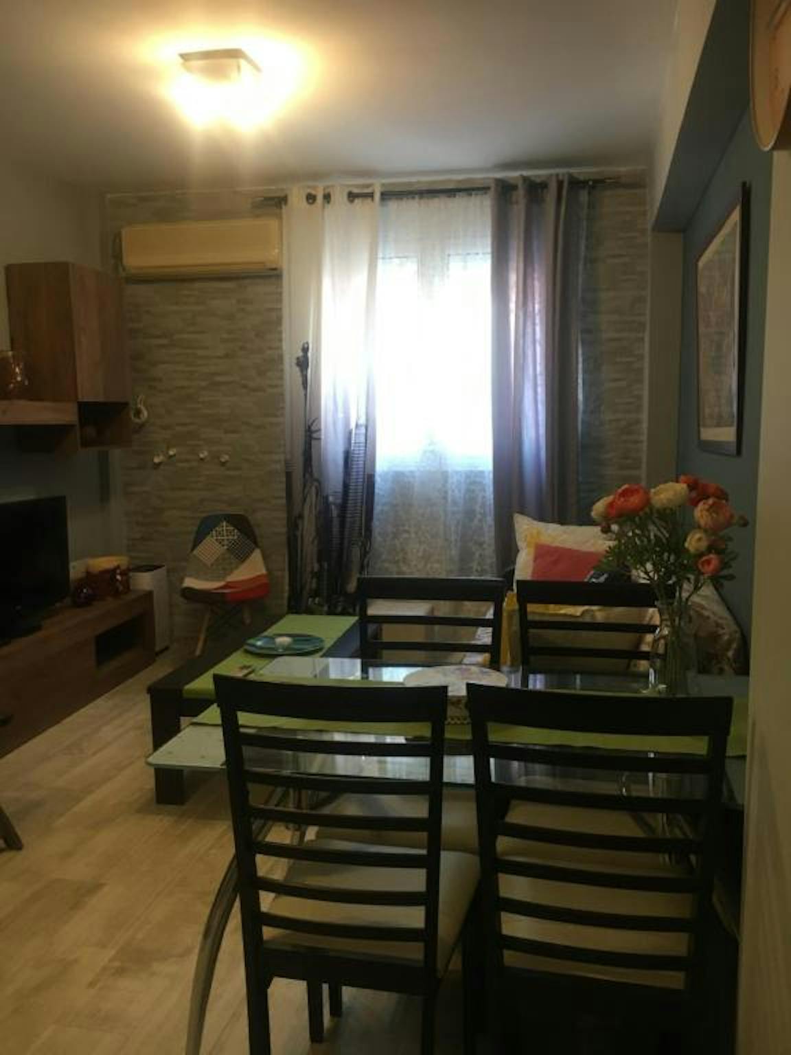 Kafkasou, Athens preview