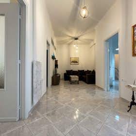 Stanza privata for rent for 260 € per month in Piraeus, Mavrokordatou