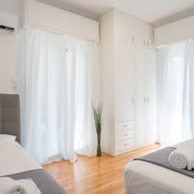 Private room for rent for €800 per month in Athens, Stratigou Kontouli