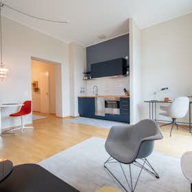 Apartment for rent for €1,900 per month in Düsseldorf, Tannenstraße